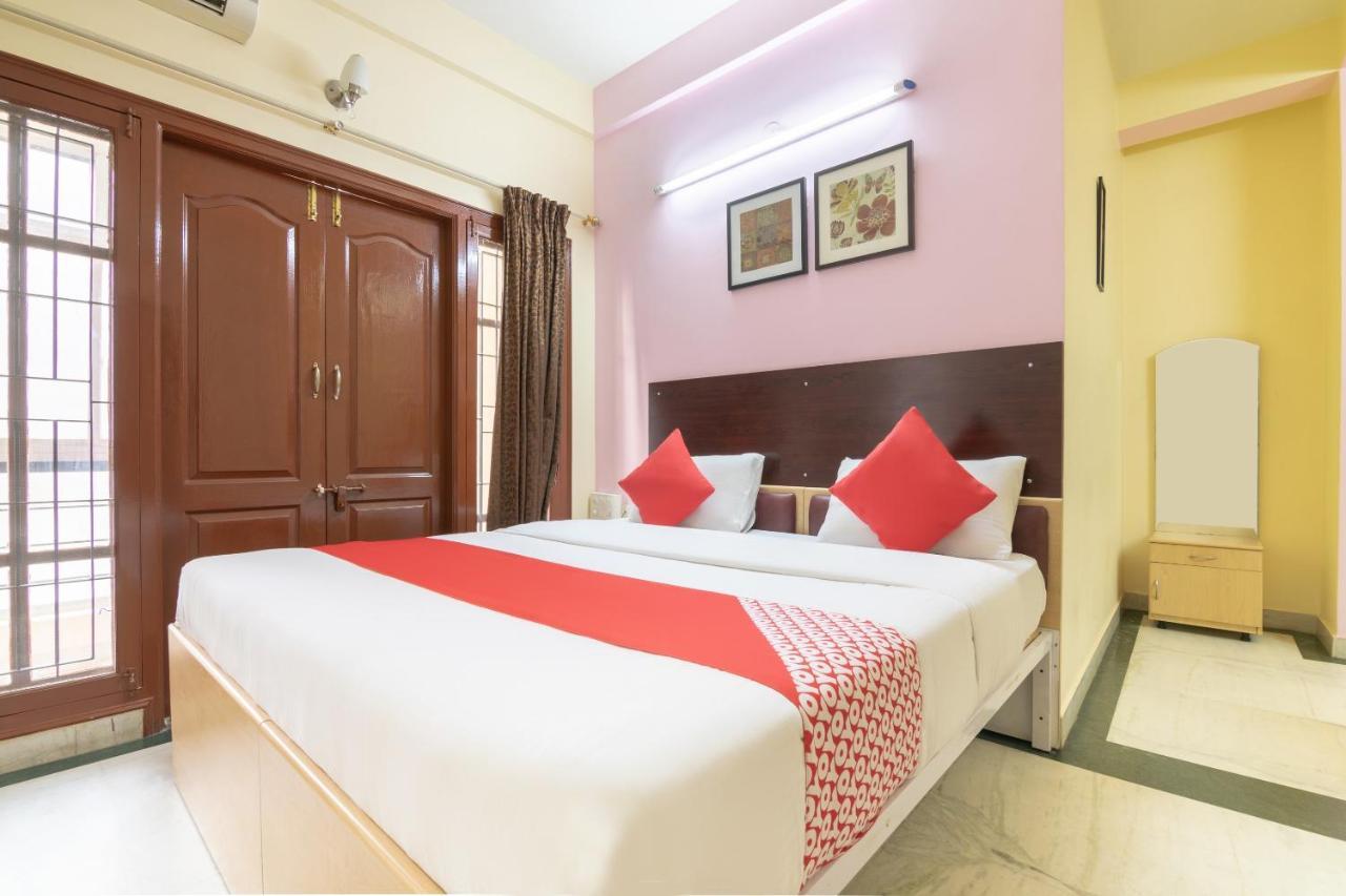 Capital O 5379 The Roy Grand Inns Bangalore Bagian luar foto