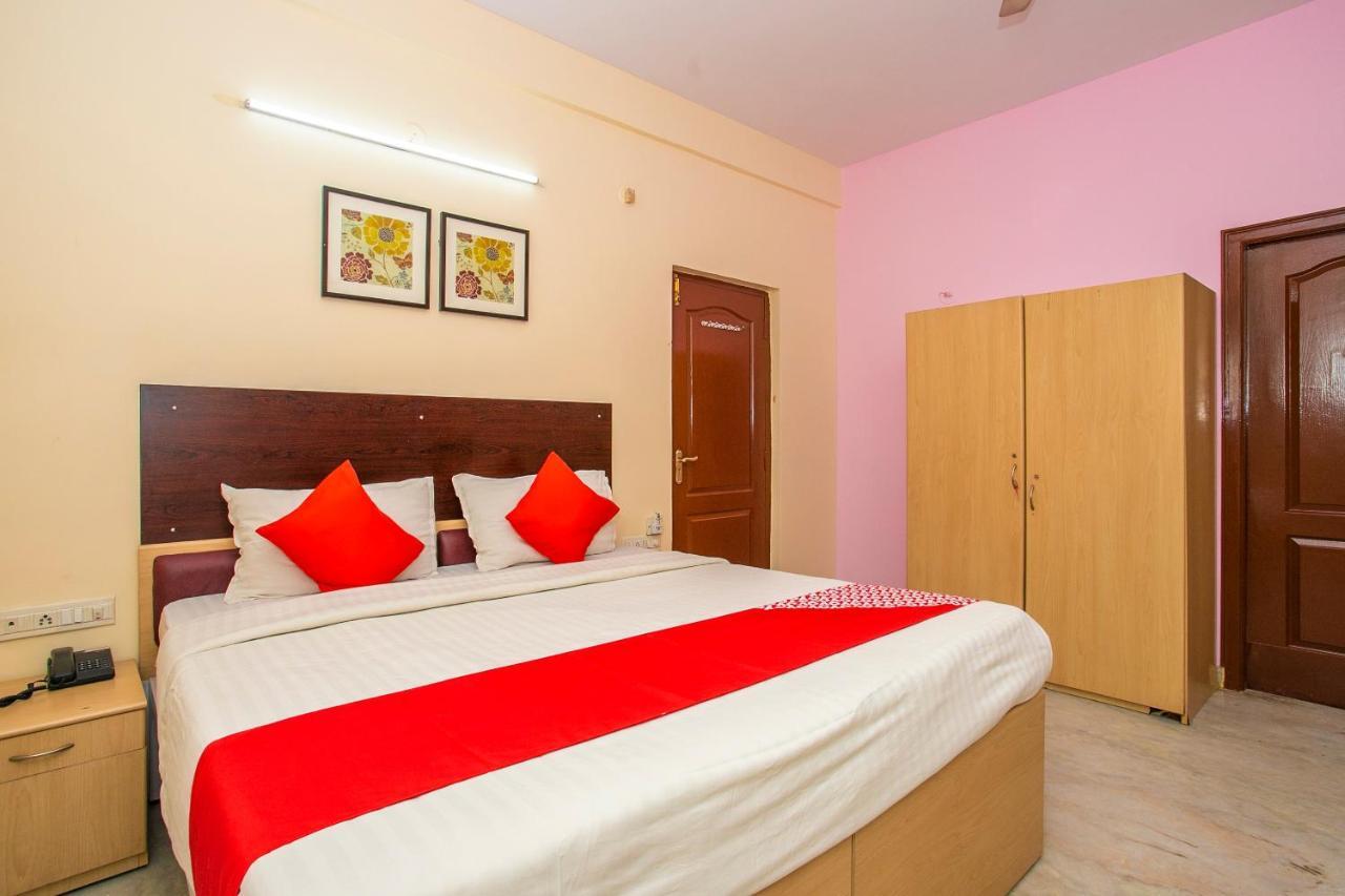 Capital O 5379 The Roy Grand Inns Bangalore Bagian luar foto