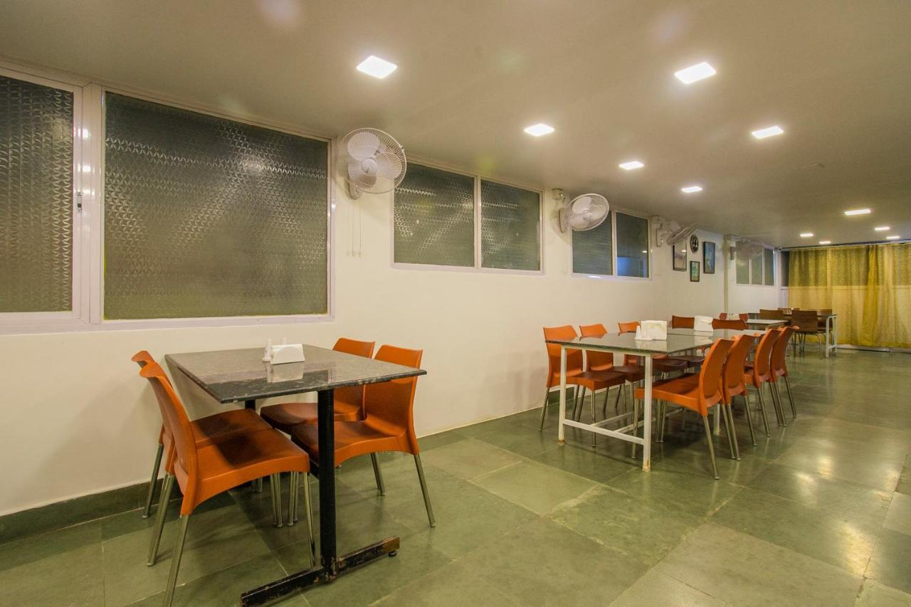 Capital O 5379 The Roy Grand Inns Bangalore Bagian luar foto